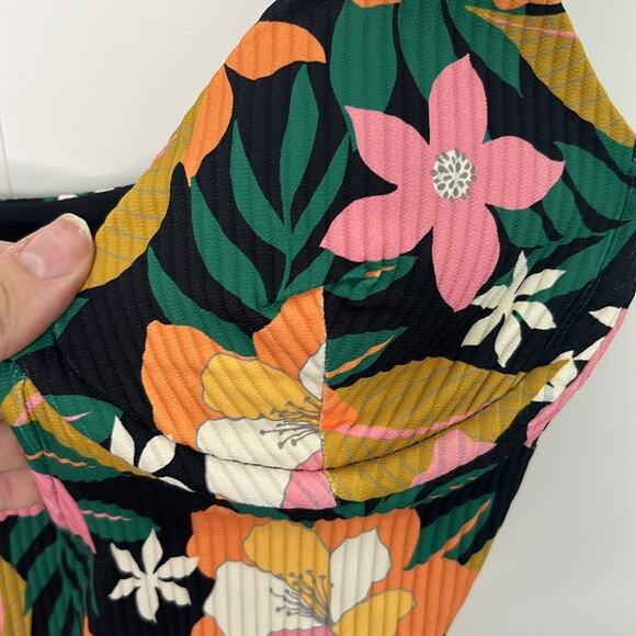 Juniors Volcom Had Me At Aloha One Piece Swim Suit Size XS - Picture 4 of 7